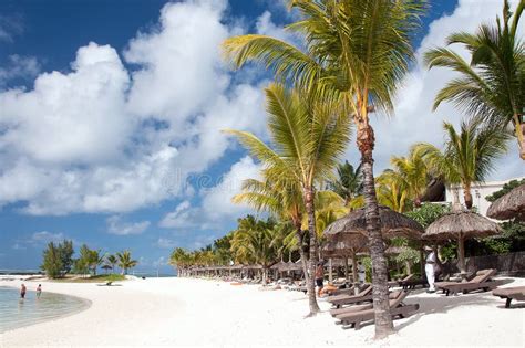 Belle Mare Beach On Mauritius Editorial Stock Photo - Image of holiday ...