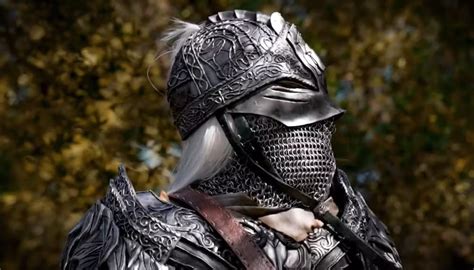 Elden Ring Cosplayer Recreates Raging Wolf Armor in Jaw-Dropping Detail ...