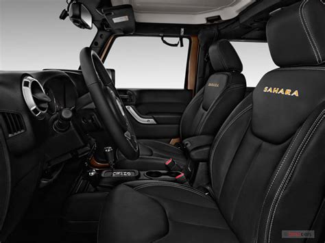 2017 Jeep Wrangler: 158 Interior Photos | U.S. News