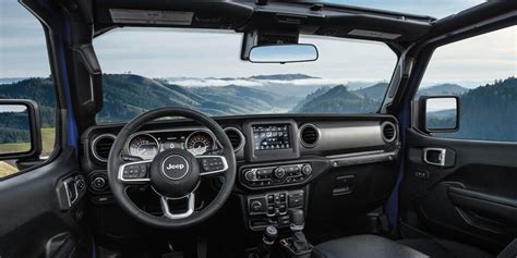 2023 Jeep Wrangler Interior | Superior Dodge Chrysler Jeep Ram Of ...