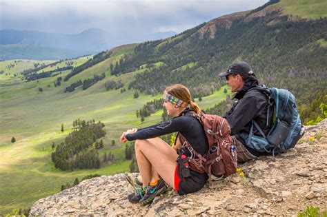 Yellowstone Hiking 101 - Yellowstone Forever