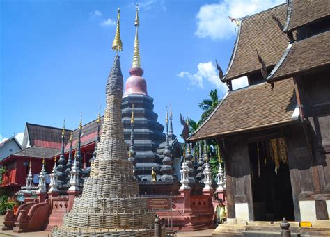 The Best Temples in Chiang Mai Old City Tour (The Nine Temple Tour)