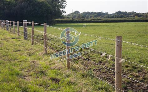 How to Build a High Quality Barbed Wire Fencing