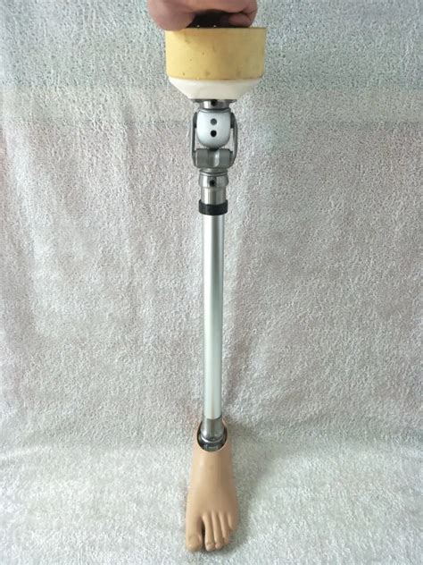 Medical Prosthetic Leg Knee Joint,Four Axis Knee Joint,Artificial Limbs ...