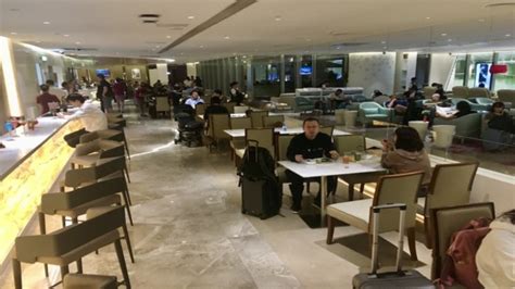 China Southern Airlines 4-Star Lounge Rating at T2, Guangzhou Airport