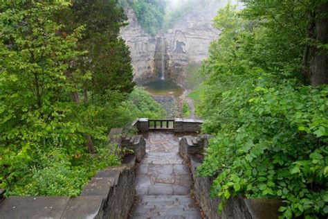 The Most Beautiful Taughannock Falls Hike: Taughannock Falls Gorge ...