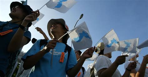 The Korean Unification Flag At The 2018 Olympics Has A Long History