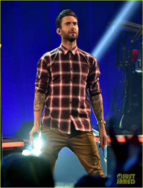 Adam Levine Celebrates Maroon 5's New Album 'V' at iHeartRadio Theater ...