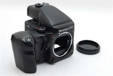 Mamiya 645 Medium Format Film Camera - Deckhand Camera Rentals