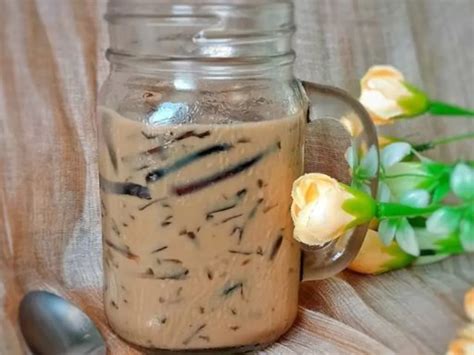 Resep Es Teh Tarik Cincau yang Segar dan Nikmat - Indozone Food