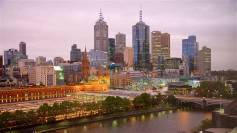 Melbourne CBD Hotels: 1484 Cheap Accommodation in Melbourne CBD ...