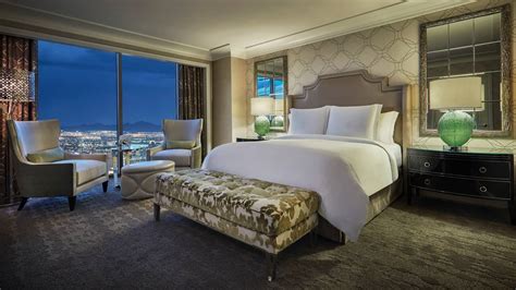 Las Vegas Suites | Luxury Hotel | Four Seasons Las Vegas