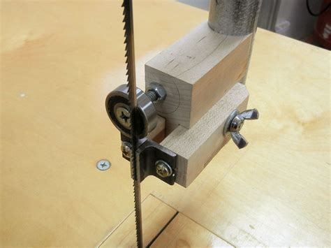 How To Make Band Saw Blade Guides - IBUILDIT.CA