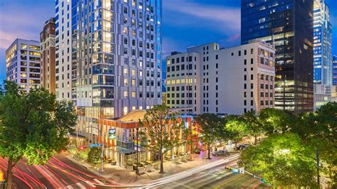 Hotel in Downtown Austin, TX | Aloft Austin Downtown