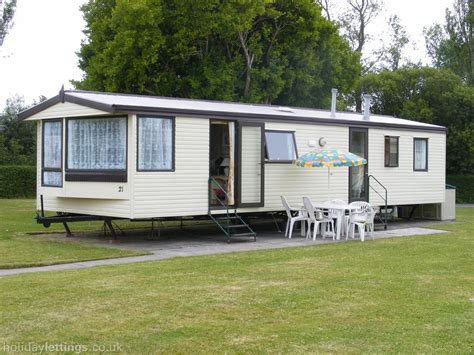 3 bedroom caravan/mobile home in Pwllheli to rent from £295 pw ...