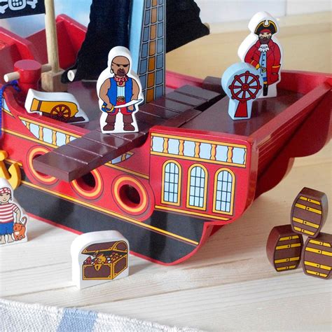 Wooden Toy Pirate Ship | Lanka Kade fair trade