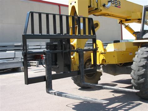 cornerstone-industries.com - Heavy Duty Telehandler Attachments