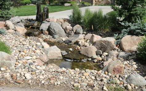 Small Water Features - Jensen Gardens