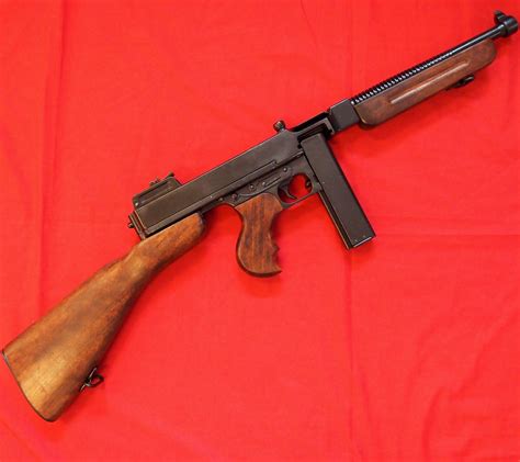 REPLICA WW2 US THOMSON SUB MACHINE GUN BY DENIX | JB Military Antiques