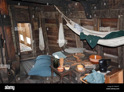 Inside mayflower ii ship hi-res stock photography and images - Alamy