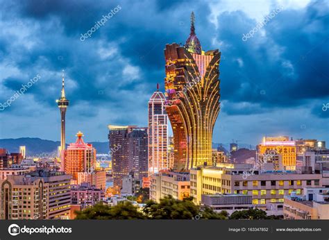 Macau, China Skyline – Stock Editorial Photo © sepavone #163347852