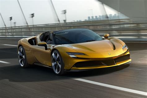 Ferrari Sf90 Spider 2021 Sf90 Hypercar Neuer Cabrio Autotijd Uitvoeringen