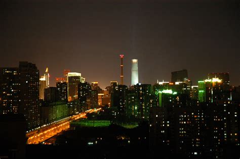 Archivo:Beijing skyline at night.JPG - Wikipedia, la enciclopedia libre