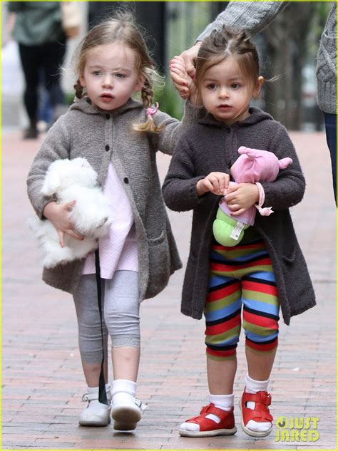 Sarah Jessica Parker & Twins: School Run - Sarah Jessica Parker Photo ...