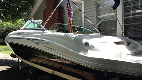 Sea Ray 220 Sundeck boat for sale from USA