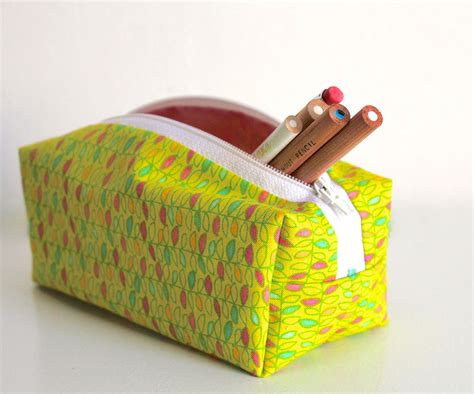 Zippered Pencil Case : 10 Steps (with Pictures) - Instructables