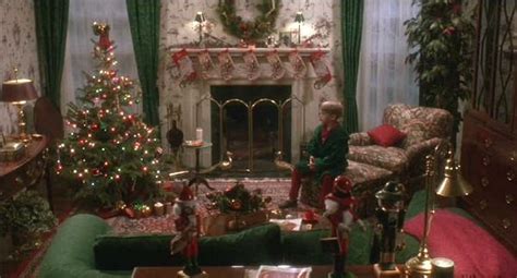 Inside the Real "Home Alone" Movie House | Home alone christmas, Home ...