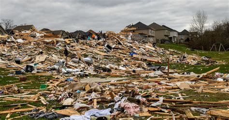 In Tennessee, Deadly Tornadoes Leave a Swath of Destruction - The New ...