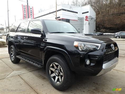 2018 Midnight Black Metallic Toyota 4Runner TRD Off-Road 4x4 #125001610 ...