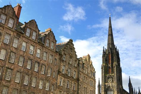 Royal Mile Attractions Hotels and Restaurants | Edinburgh Tourist