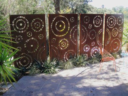 Metal privacy screen panels - journeyHop