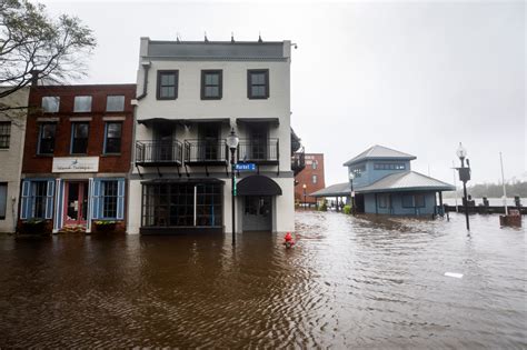 Hurricane Florence Live Updates: Heavy Rains Drenching the Carolinas ...