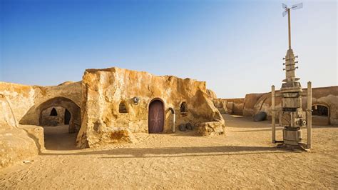 Massive Sand Dune Threatens To Destroy Tatooine | Co.Design