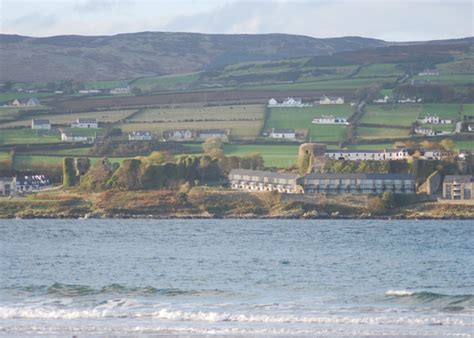 Greencastle castle © Simon Huguet :: Geograph Britain and Ireland