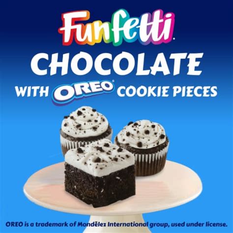 Pillsbury Funfetti Chocolate Cake Mix with OREO Cookie Pieces, 15.25 oz ...