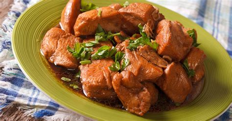 Philippines’ Adobo: A Guide to the Iconic Filipino Dish