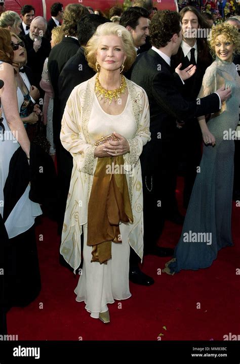 Ellen burstyn requiem for a dream hi-res stock photography and images ...