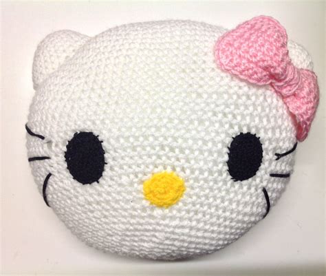 crochet hello kitty pillow | Häkeln