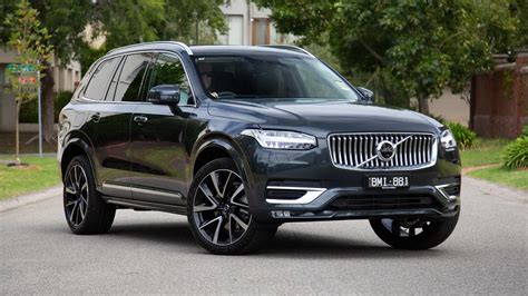 2023 Volvo XC90 price and specs - CAR COMPARISONS