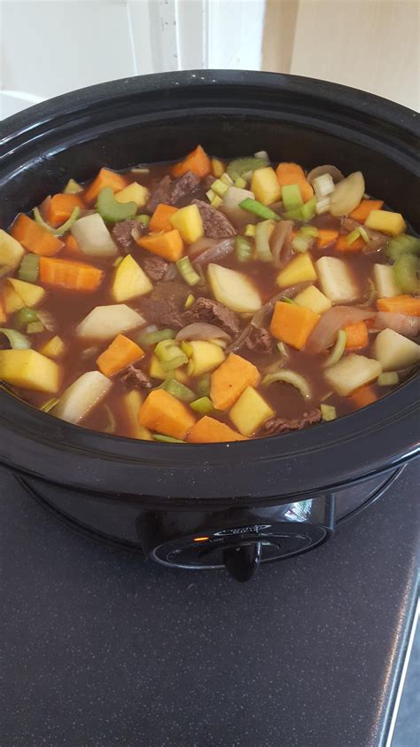 Braising steak slow cooker stew @ http://allrecipes.co.uk | Slow cooker ...