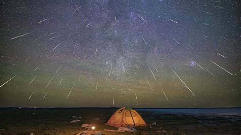 Live: Perseid meteor shower creates dazzling night sky - CGTN