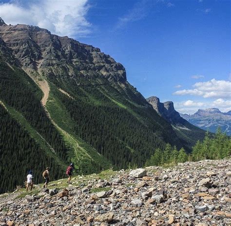 10 Spectacular Hikes And Trails From the Shores of Lake Louise