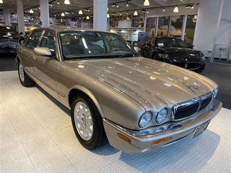 Used 2001 Jaguar XJ-Series XJ8 For Sale ($6,900) | Cars Dawydiak ...