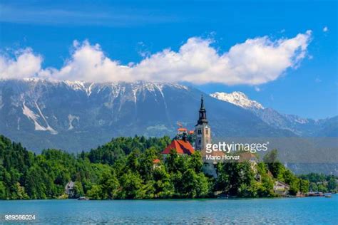 326 Lake Bled Snow Stock Photos, High-Res Pictures, and Images - Getty ...