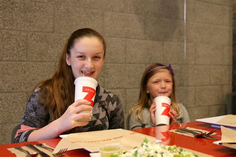 Make Family Dinners More Meaningful With Zpizza – It's a Lovely Life!