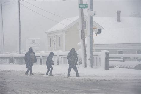 Winter Weather Warning for 14 States as Hazardous Storm Hits US - Newsweek